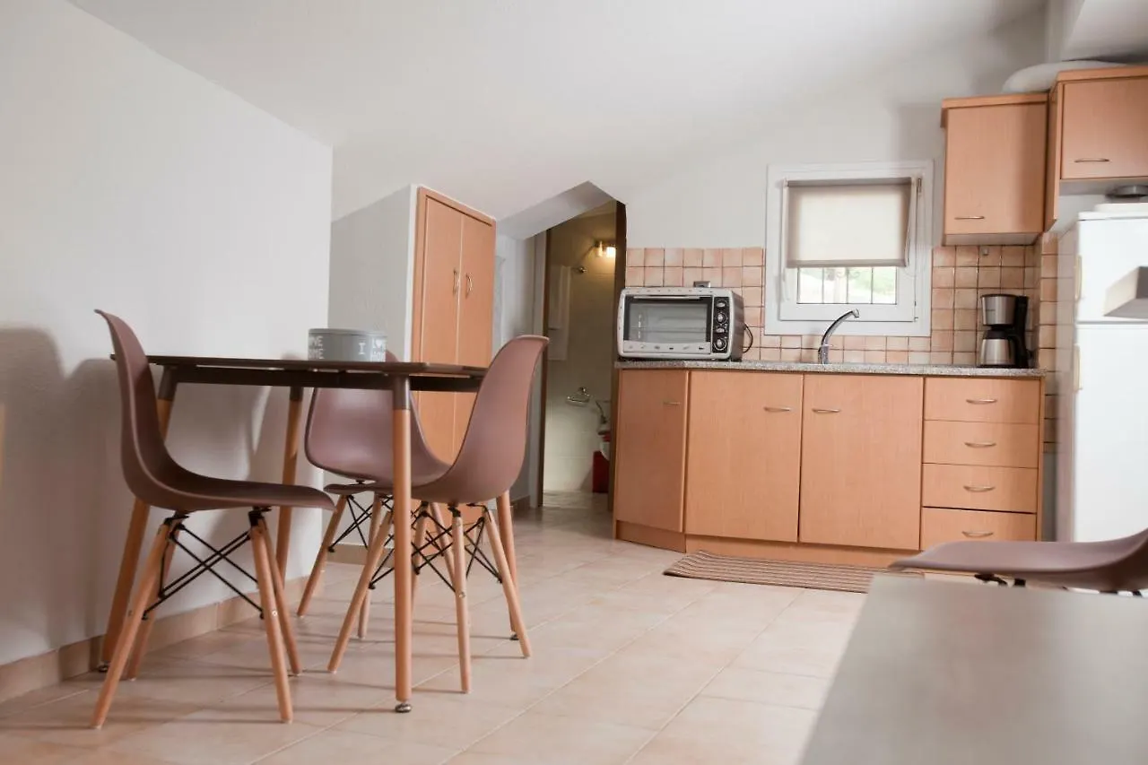 Seven Heaven Premium Suites Thessaloniki 0*,  Greece